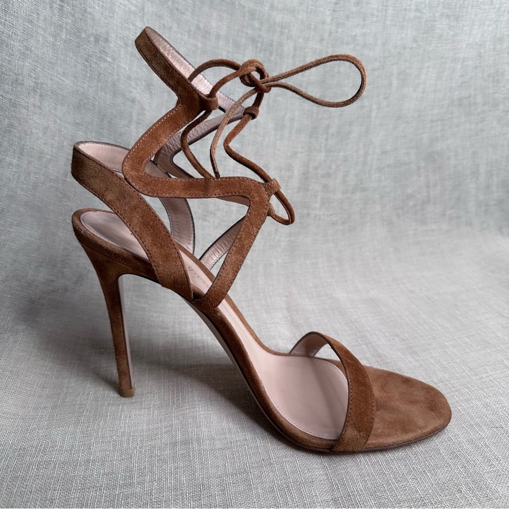 Gianvito Rossi Camel Brown Suede Strappy Heels 40